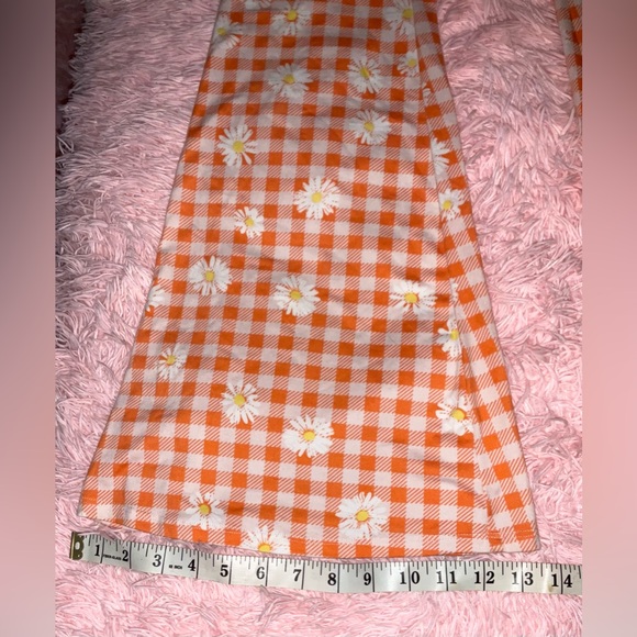 ✨💫🧡ORANGE AND WHITE HIGH WAISTED STRETCHY BELL BOTTOM FLARE LEGGINGS🧡💫✨ - Picture 9 of 11